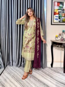 Pistachio Green Elegance 4pc set (Unstitched/Stitched ) // Deep Maroon Contrast Dupatta - Image 2
